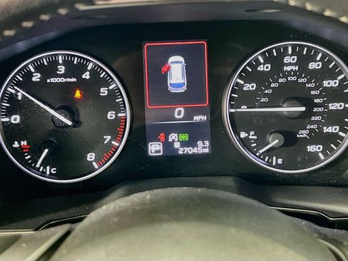 Used 2023 Subaru Outback Limited AWD/4WD image 12