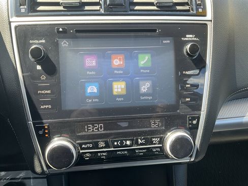 Used 2018 Subaru Outback 2.5i Premium AWD/4WD image 21