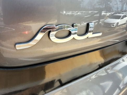 Used 2016 Kia Soul w/ Convenience Package image 5