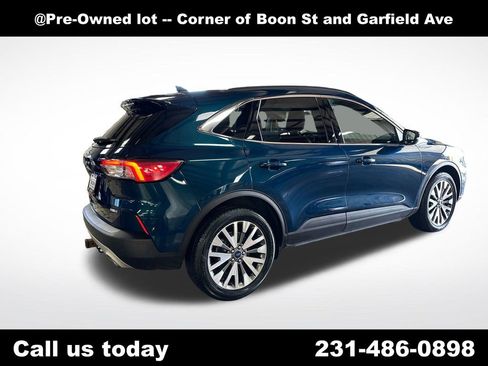 Used 2020 Ford Escape Titanium AWD/4WD image 5