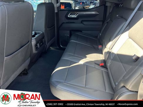 Certified 2024 Chevrolet Silverado 1500 LT Trail Boss w/ LT Trail Boss Premium Package AWD/4WD image 14