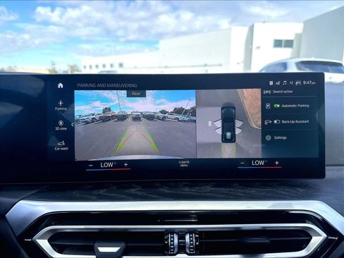 Used 2023 BMW i4 eDrive40 RWD image 16
