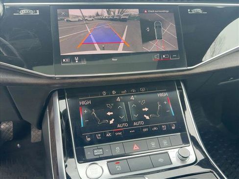 Used 2020 Audi Q8 Premium Plus image 14