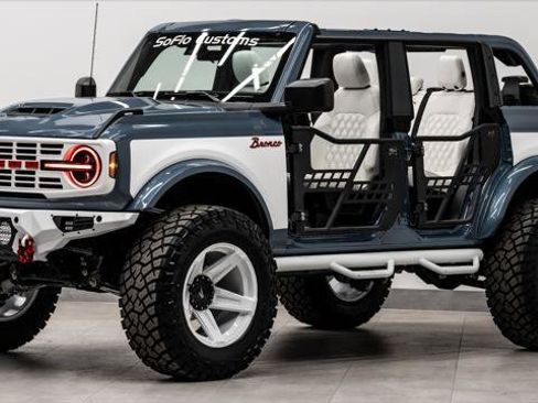 Used 2025 Ford Bronco 4-Door image 1