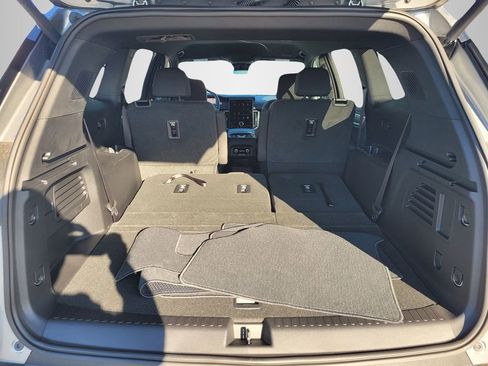 New 2026 GMC Acadia Elevation w/ Black Edition AWD/4WD image 7