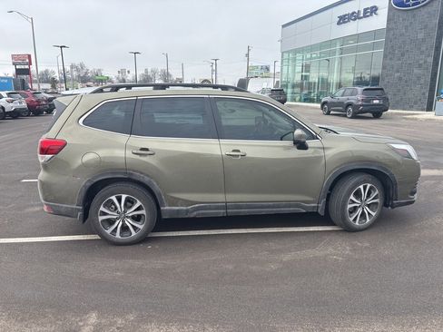 Used 2023 Subaru Forester Limited image 5