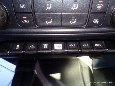 Used 2018 Chevrolet Silverado 3500 W/T w/ WT Fleet Convenience Package image 15