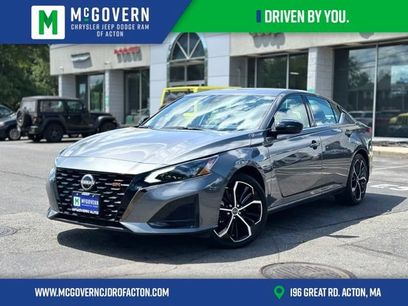 Used 2025 Nissan Altima 2.5 SR