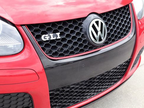 Used 2009 Volkswagen Jetta GLI FWD image 12