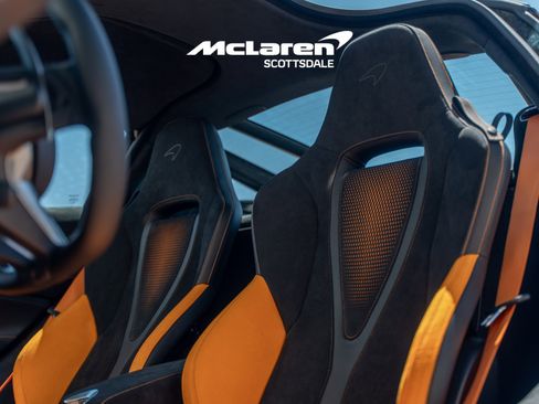 New 2026 McLaren 750S image 11