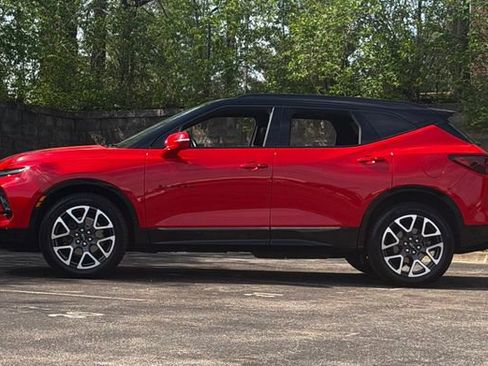 Used 2023 Chevrolet Blazer RS w/ LPO, Floor Liner Package AWD/4WD image 6