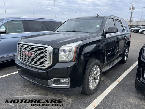 Used 2015 GMC Yukon SLT image 1