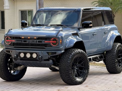 Used 2025 Ford Bronco Raptor AWD/4WD image 3