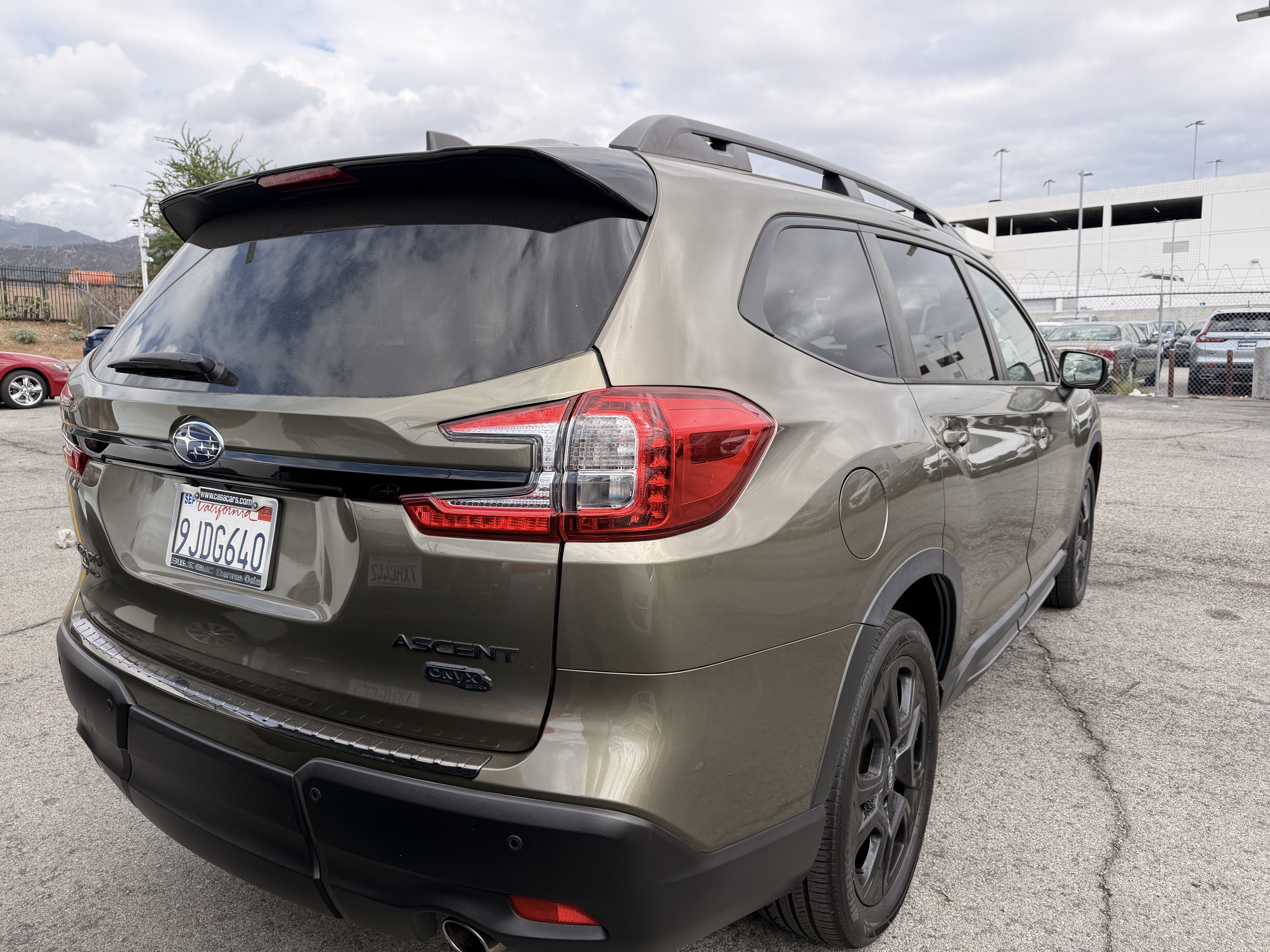 Used 2023 Subaru Ascent Onyx Edition Limited AWD/4WD image 3