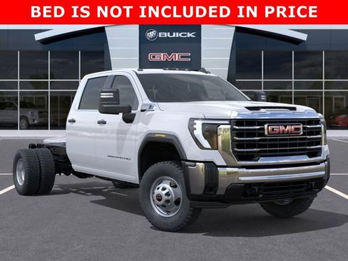 New 2025 GMC Sierra 3500 Pro w/ Convenience Package image 7