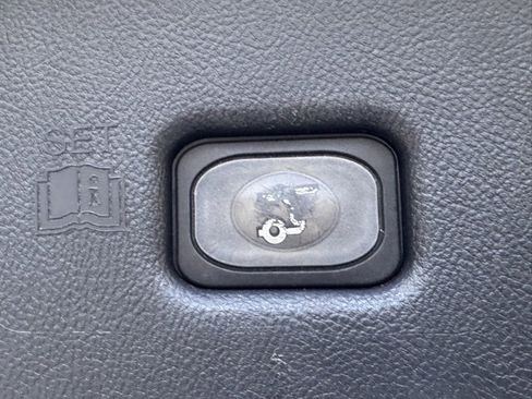 Used 2020 Lincoln Nautilus Reserve w/ Equipment Group 201A image 31