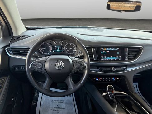 Used 2019 Buick Enclave Premium AWD/4WD image 28