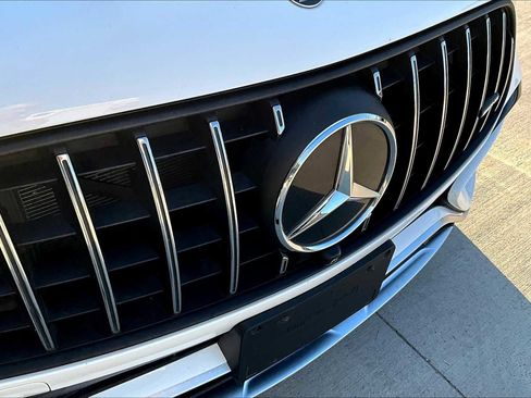 Used 2024 Mercedes-Benz GLC 43 AMG 4MATIC image 32