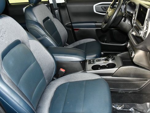 Used 2021 Ford Bronco Sport Outer Banks w/ Outer Banks Package (96D) image 43