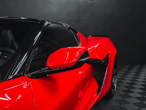 Used 2024 Chevrolet Corvette Z06 RWD image 8