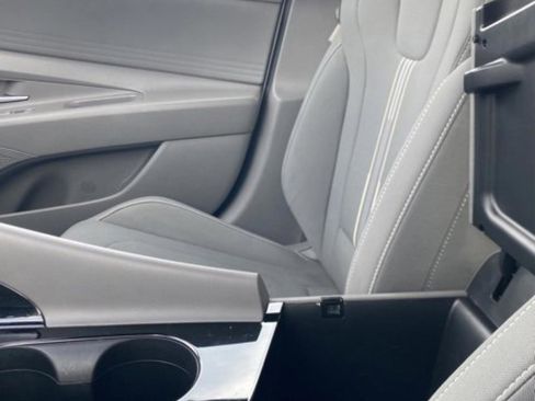 Used 2022 Hyundai Elantra Blue w/ Cargo Package image 30