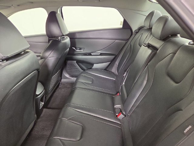 Used 2024 Hyundai Elantra Limited FWD image 15