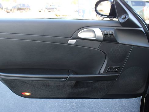 Used 2006 Porsche Boxster RWD image 39