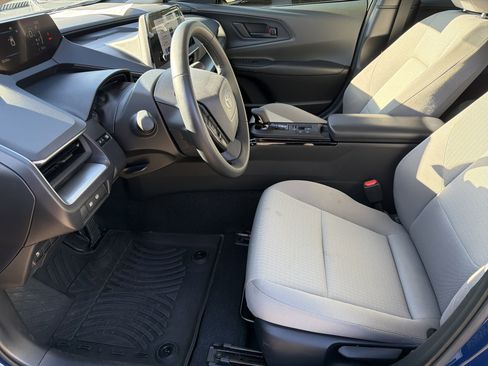 Certified 2024 Toyota Prius LE image 18