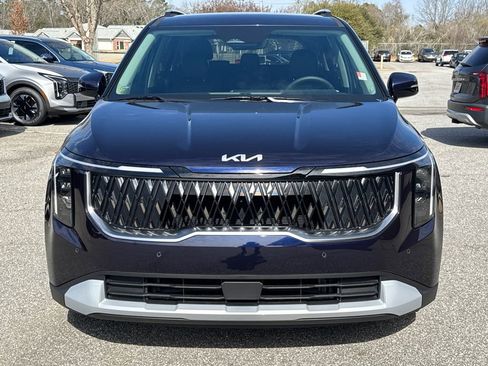 New 2026 Kia Carnival EX image 8