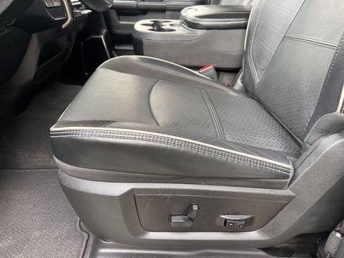 Used 2024 RAM 2500 Laramie AWD/4WD image 20