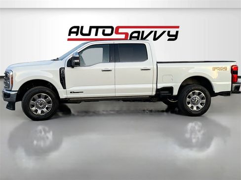 Used 2023 Ford F250 Lariat w/ Lariat Ultimate Package image 4