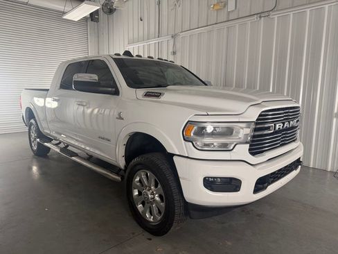 Used 2019 RAM 2500 Laramie AWD/4WD image 5