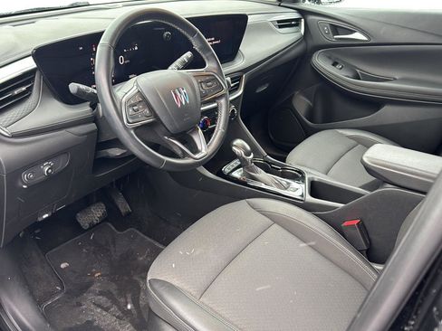 Used 2024 Buick Encore GX Preferred w/ Comfort Package image 12