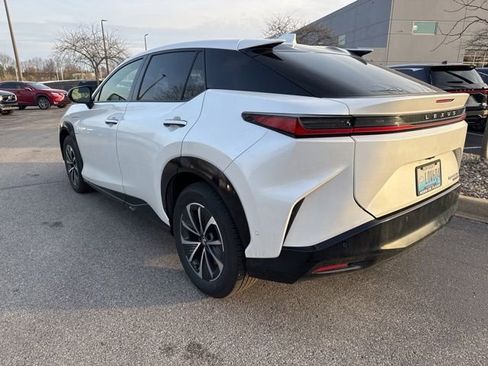 Used 2024 Lexus RZ 450e Premium w/ Technology Package image 5