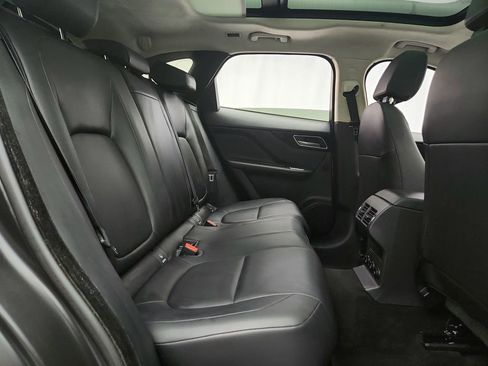Used 2020 Jaguar F-PACE Premium AWD/4WD image 31