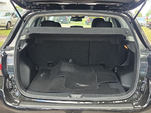 Used 2025 Mitsubishi Outlander Sport ES AWD/4WD image 7