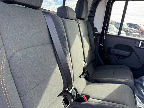 New 2026 Jeep Gladiator Sport image 22