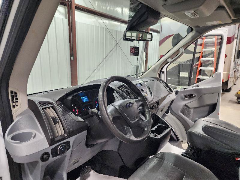Used 2019 Ford Transit 250 138 RWD image 8