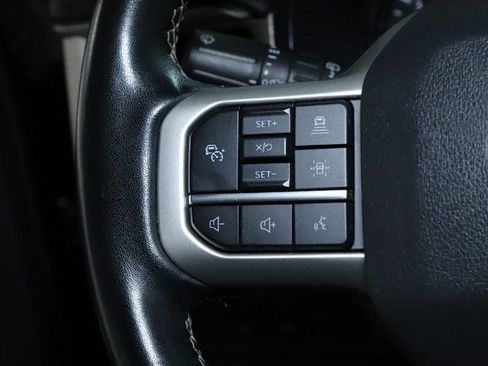 Used 2023 Ford Expedition Limited image 25