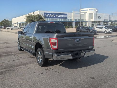 Used 2021 Ford F150 Lariat RWD image 5