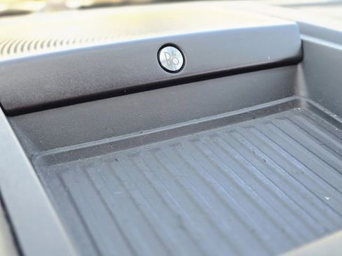 Used 2019 Ford F150 Lariat w/ Equipment Group 502A Luxury image 22