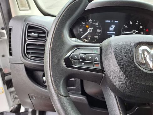 Used 2025 RAM ProMaster 2500 w/ Convenience Group FWD image 20