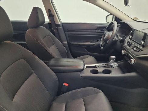 Used 2023 Nissan Altima 2.5 S FWD image 21