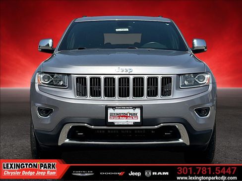 Used 2015 Jeep Grand Cherokee Limited AWD/4WD image 2