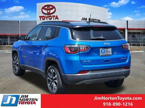 Used 2024 Jeep Compass Limited AWD/4WD image 7