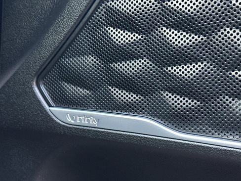 Used 2020 Hyundai Santa Fe SEL w/ Convenience + Premium Package image 23