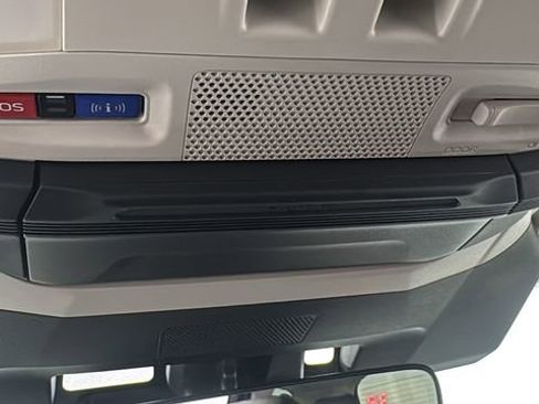 New 2026 Subaru Ascent Limited image 31