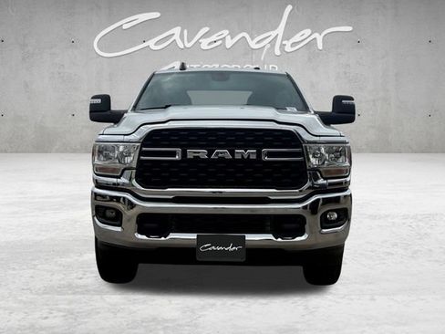 Used 2024 RAM 3500 Big Horn AWD/4WD image 18