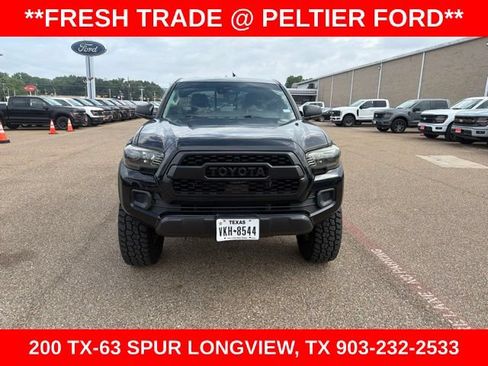 Used 2020 Toyota Tacoma SR w/ SX Package AWD/4WD image 2