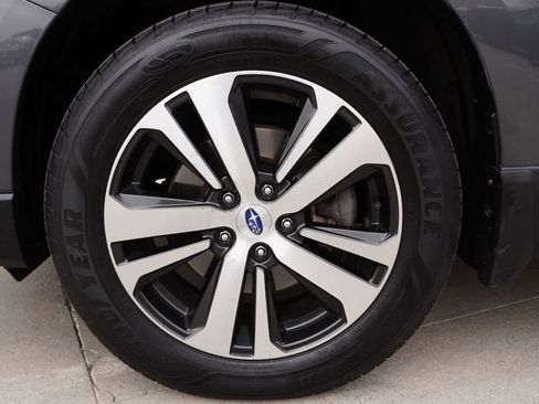 Used 2018 Subaru Outback 3.6R Limited image 10